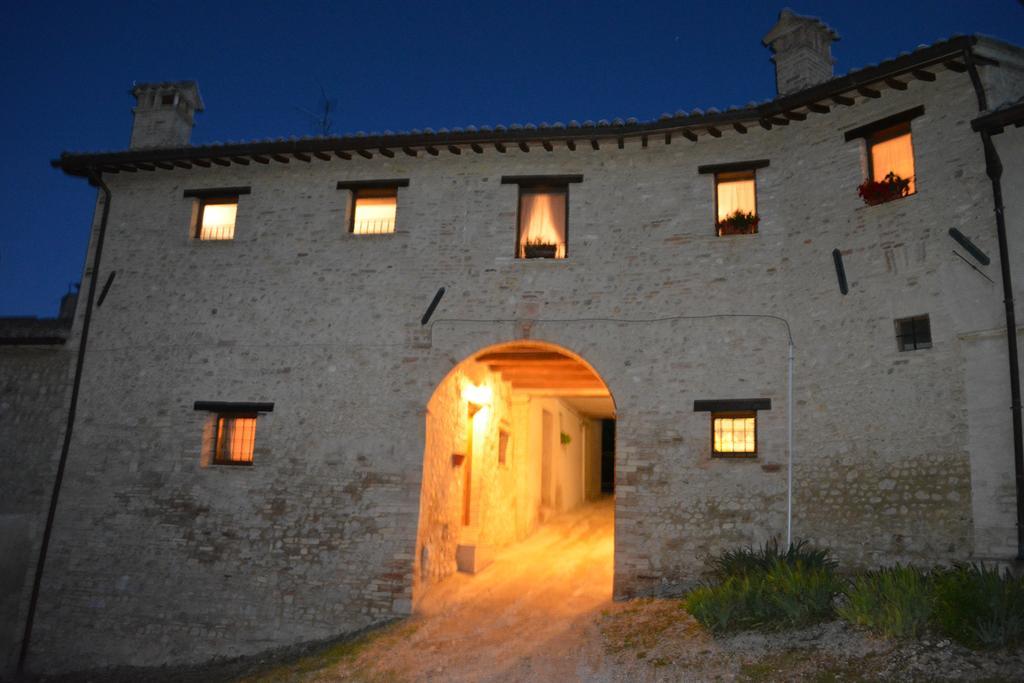 A Casa Di Mi Appartamenti Vacanza 몬테팔코 외부 사진